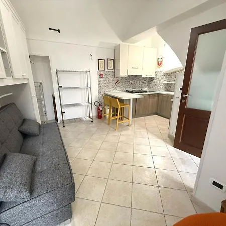Maurixe 34 - Apartment Sanremo